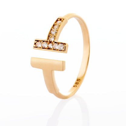 14k Gold Open Ring With White Details